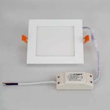 Тонкая квадратная панель DL-142x142M-13W Warm White