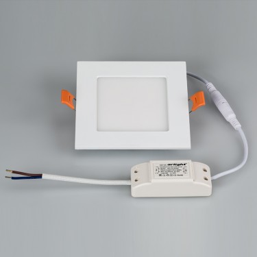 Тонкая квадратная панель DL-120x120M-9W Warm White